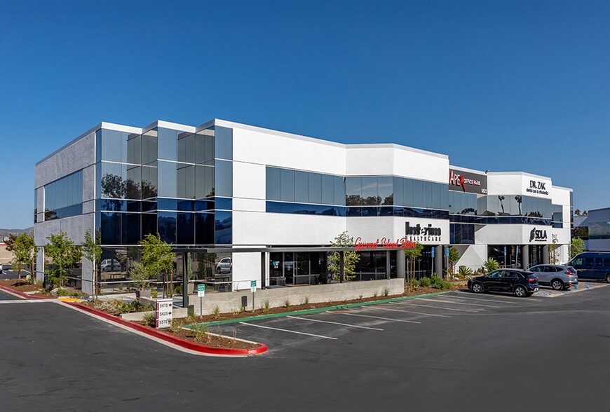 More Photos Of 5625 Ruffin Rd, San Diego Office For Sale