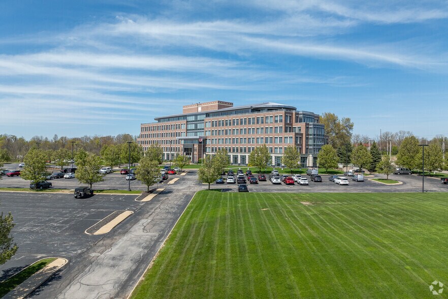 More Photos Of 22901 Millcreek Blvd, Highland Hills Office For Lease