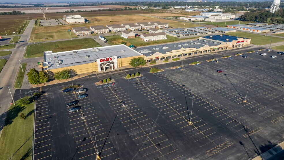 More Photos Of 1213 S Main St, Sikeston Unknown For Lease