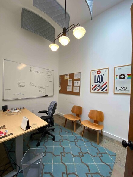 More Photos Of 5009-5011 York Blvd, Los Angeles Storefront For Sale
