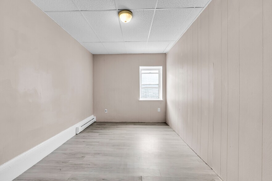 More Photos Of 409 W Broad St, Tamaqua Apartments For Sale