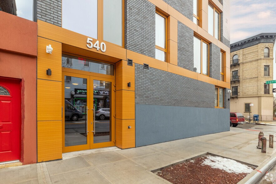 More Photos Of 540 Graham Ave, Brooklyn Apartments For Sale