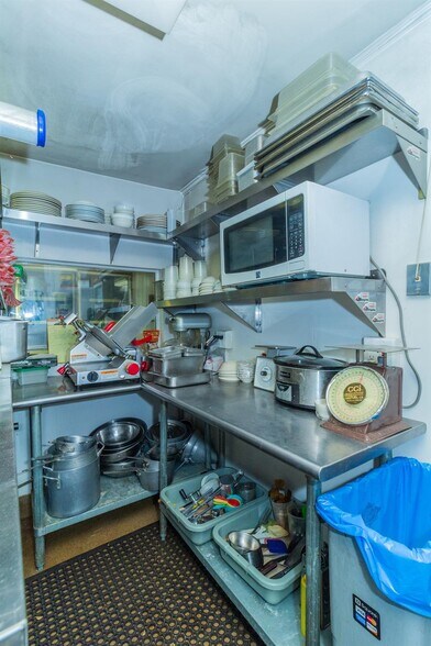 More Photos Of 23117 Tollhouse Rd, Clovis Restaurant For Sale