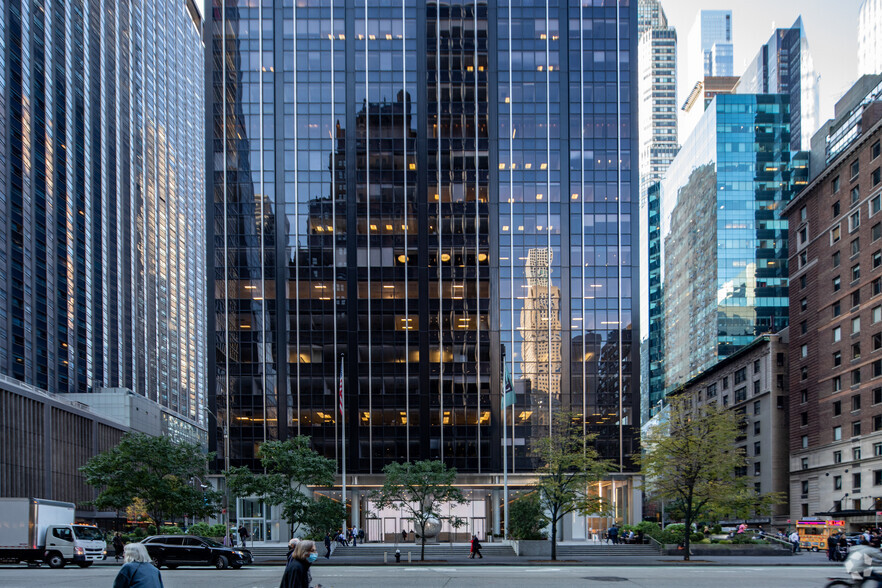 Primary Photo Of 1345 Avenue of the Americas, New York Coworking Space