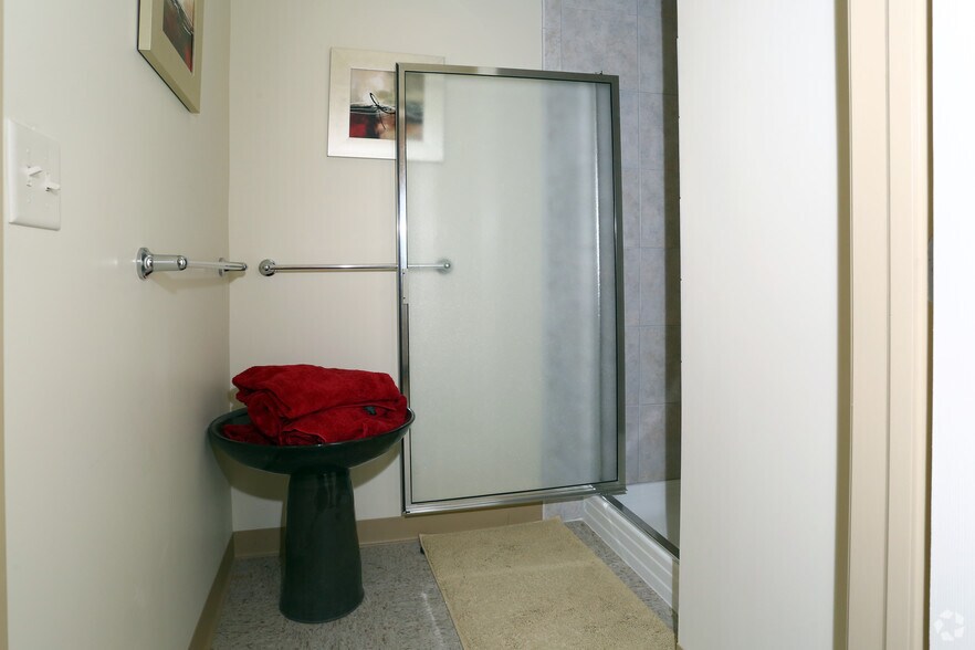 More Photos Of 70 Brigham Rd, Fredonia Apartments For Sale