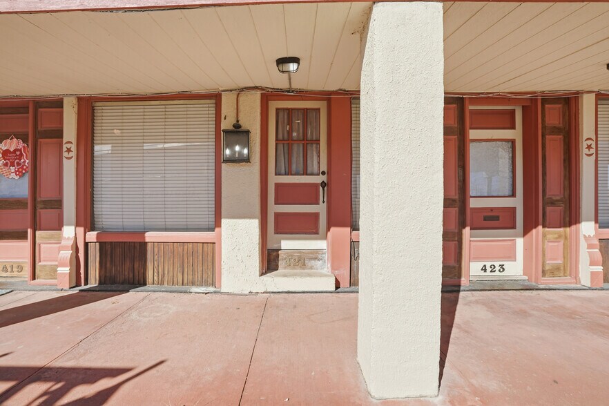More Photos Of 419 E Henderson St, Cleburne Apartments For Sale