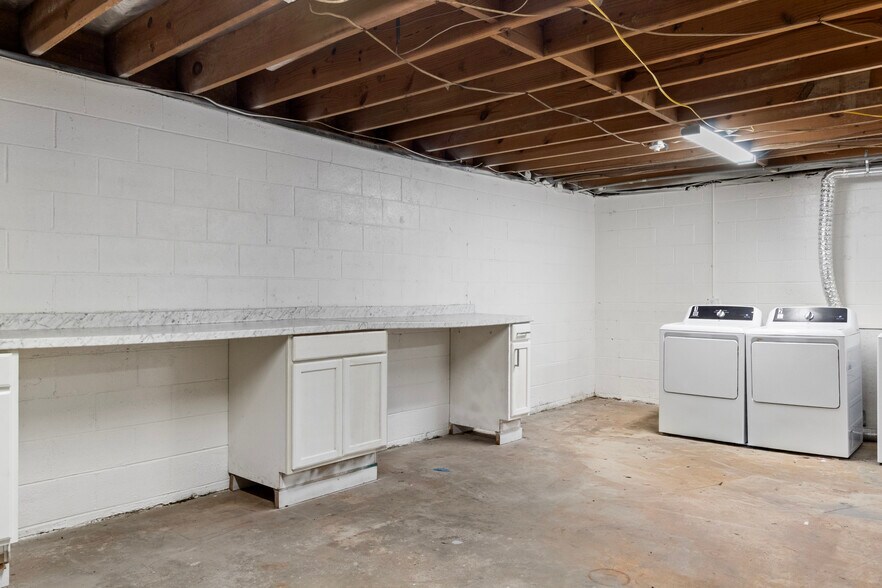 More Photos Of 407 N College St, Tullahoma Apartments For Sale