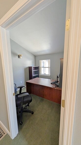 More Photos Of 108 N Division St, Pinehurst Medical For Sale