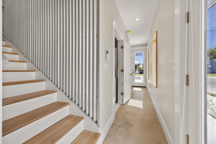 More Photos Of 1107 Cherry St, San Antonio Multifamily For Sale