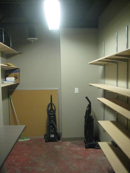 More Photos Of 15334 E Hinsdale Cir, Centennial Light Manufacturing For Lease