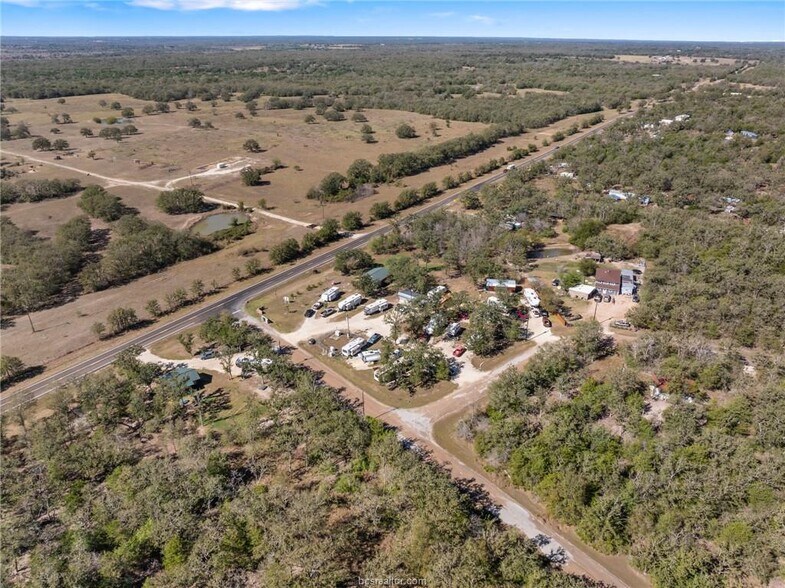 More Photos Of 105 Lake Forest Ln, Somerville Manufactured Housing Mobile Home Park For Sale