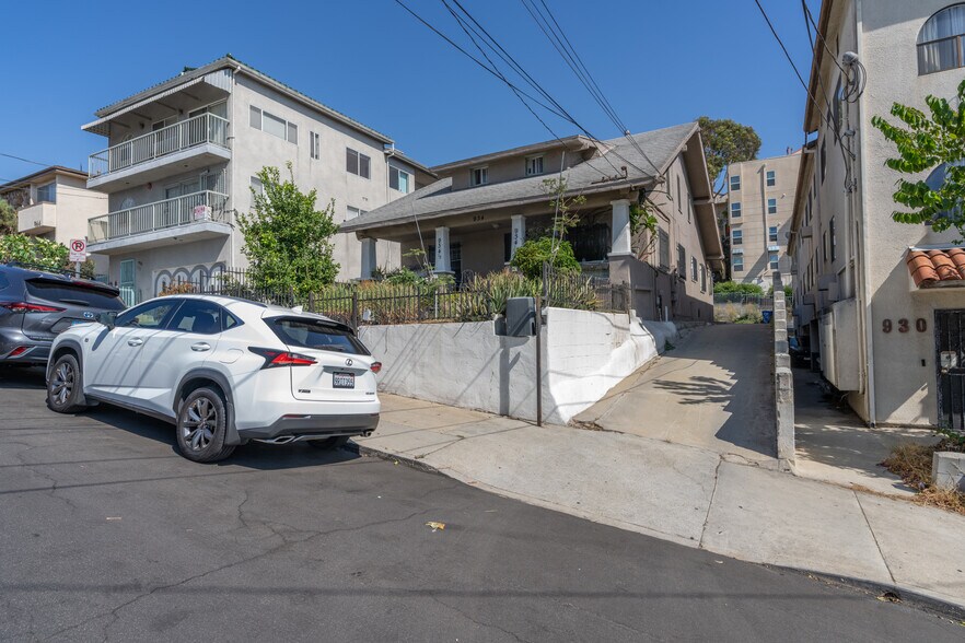 More Photos Of 934 Centennial St, Los Angeles Multifamily For Sale
