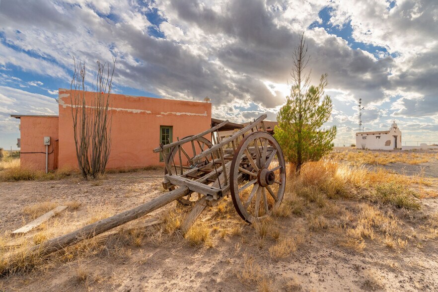 More Photos Of 1498 E. US-90, Marfa General Retail For Sale