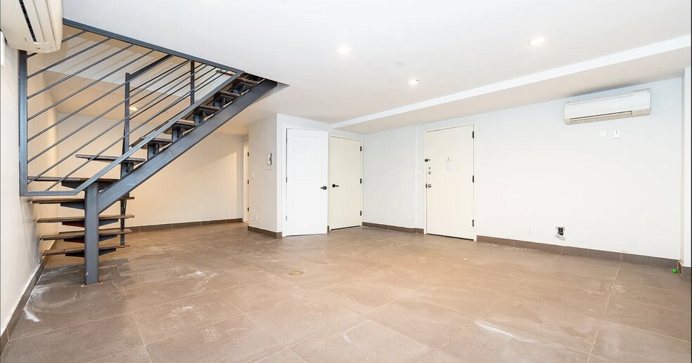 More Photos Of 1929 Putnam Ave, Ridgewood Apartments For Sale