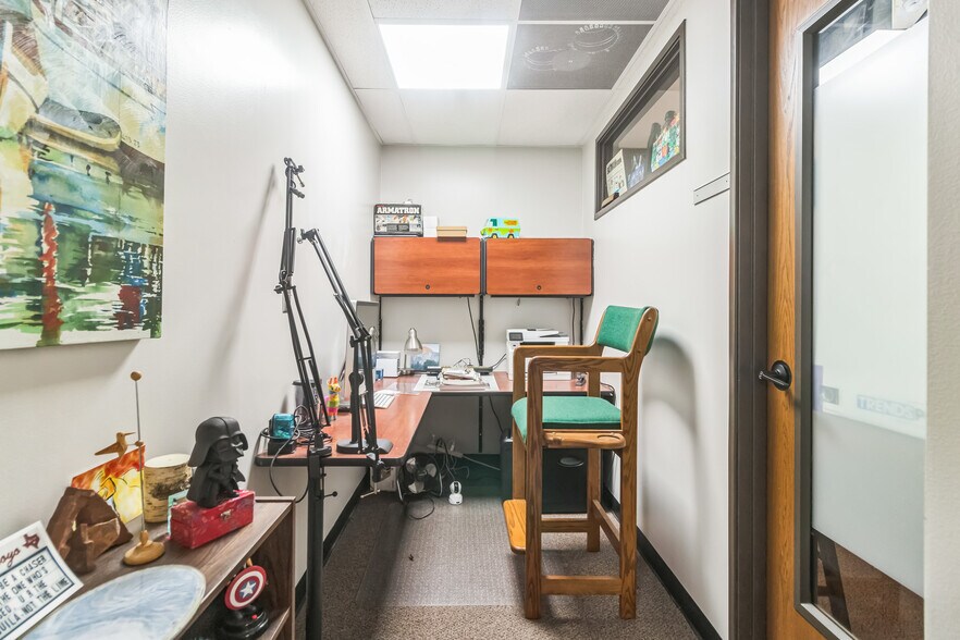 More Photos Of 16333 S Great Oaks Dr, Round Rock Medical For Lease