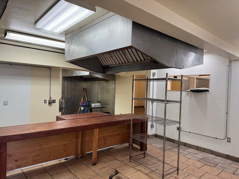 More Photos Of 455-475 I St, Arcata Storefront Retail Office For Lease