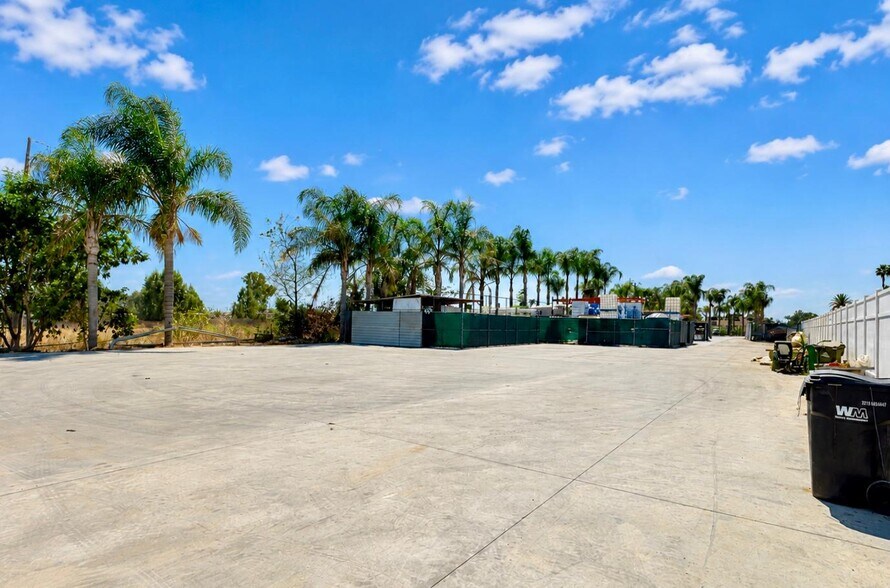 More Photos Of 5666 Etiwanda Ave, Jurupa Valley Storefront For Sale