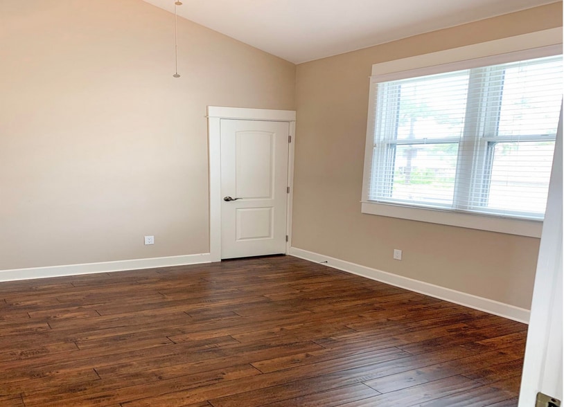 More Photos Of 718-724 De La Vina St, Santa Barbara Apartments For Sale