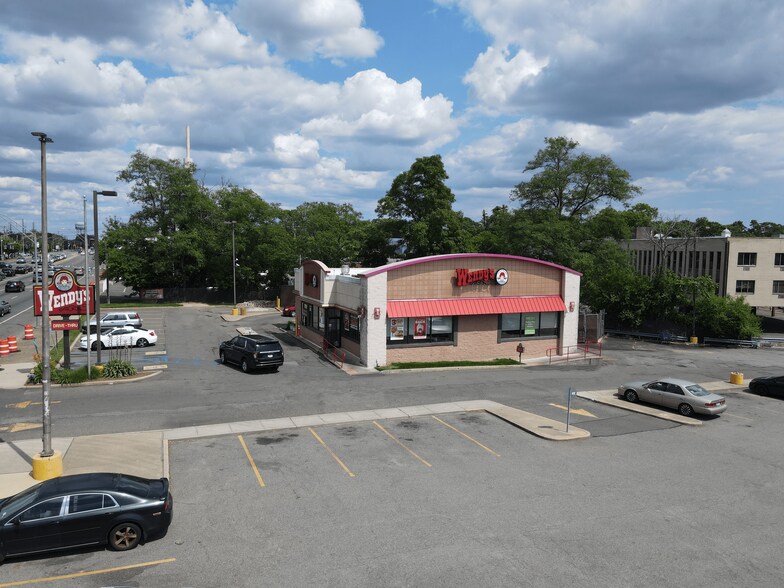 More Photos Of 660-690 Sunrise Hwy, Baldwin Unknown For Lease