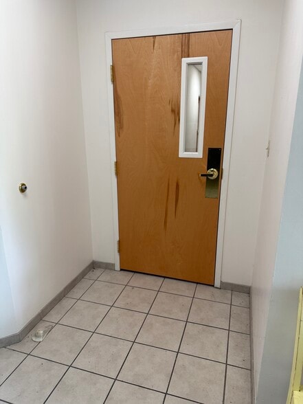 More Photos Of 20850 Langley Rd, Lexington Park Religious Facility For Lease