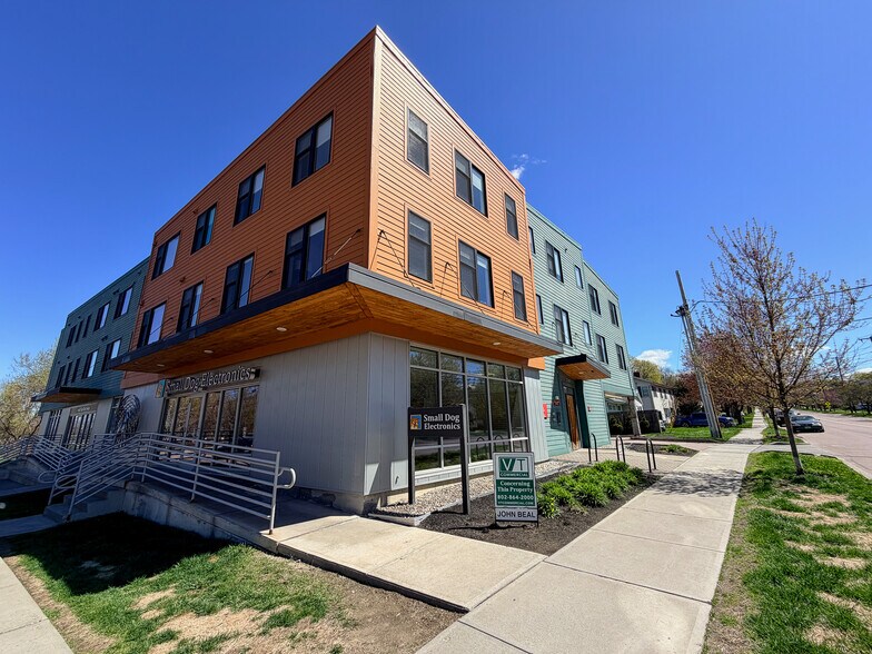 More Photos Of 316 Flynn Ave, Burlington Apartments For Lease