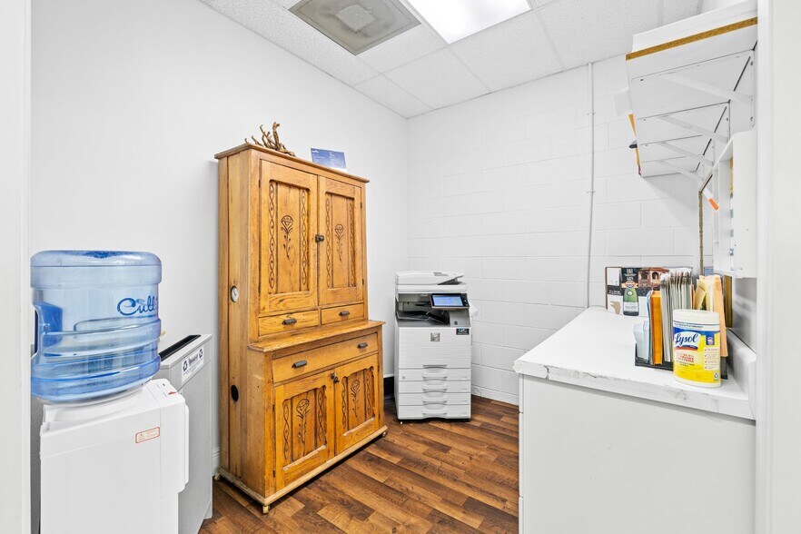 More Photos Of 12815 US Highway 98 W, Miramar Beach Medical For Sale