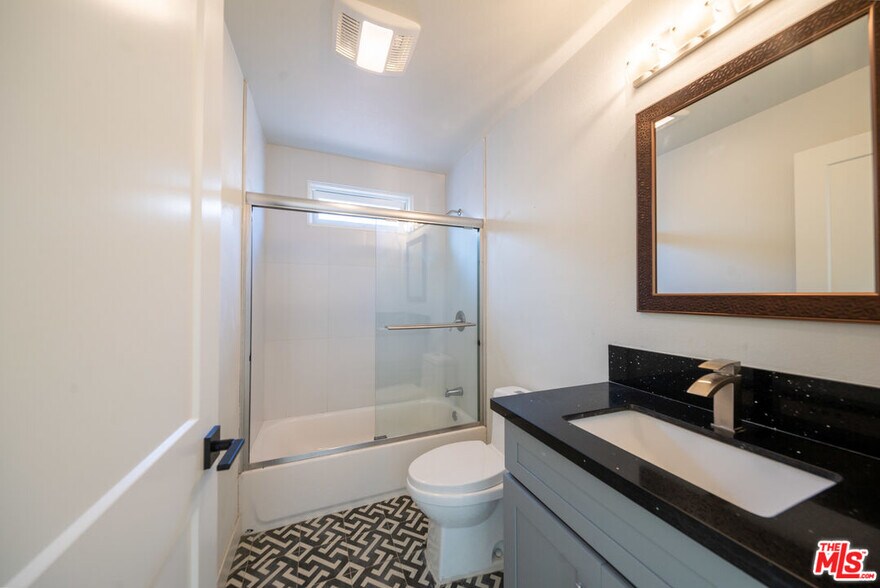 More Photos Of 505 Belmont Ave, Los Angeles Specialty For Sale