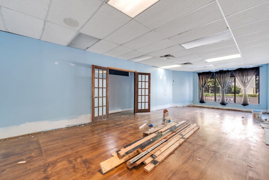 More Photos Of 1000-1008 Parsons Ave, Columbus Apartments For Lease