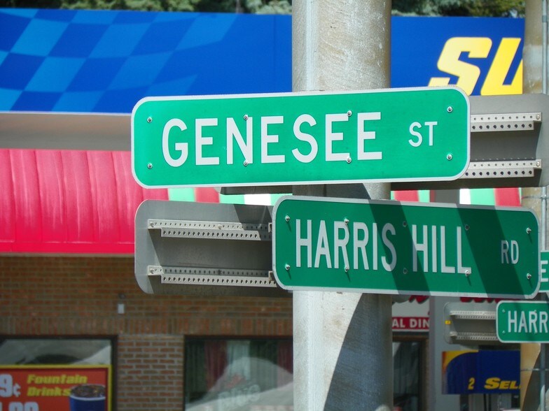 More Photos Of 5389 Genesee St, Lancaster Restaurant For Lease