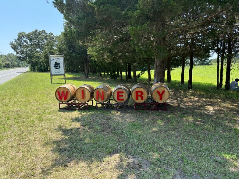 More Photos Of 221 N Delsea Dr, Cape May Court House Winery Vineyard For Sale