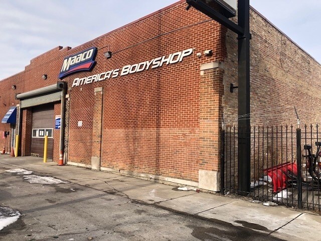 More Photos Of 4718-4722 W Harrison St, Chicago Warehouse For Sale