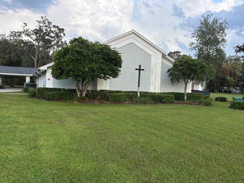 More Photos Of 53 S Dean Rd, Orlando Specialty For Lease