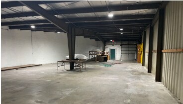 More Photos Of 824 W Delavan Dr, Janesville Refrigeration Cold Storage For Sale