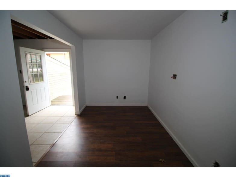 More Photos Of 638-640 Stokes Rd, Medford Restaurant For Sale
