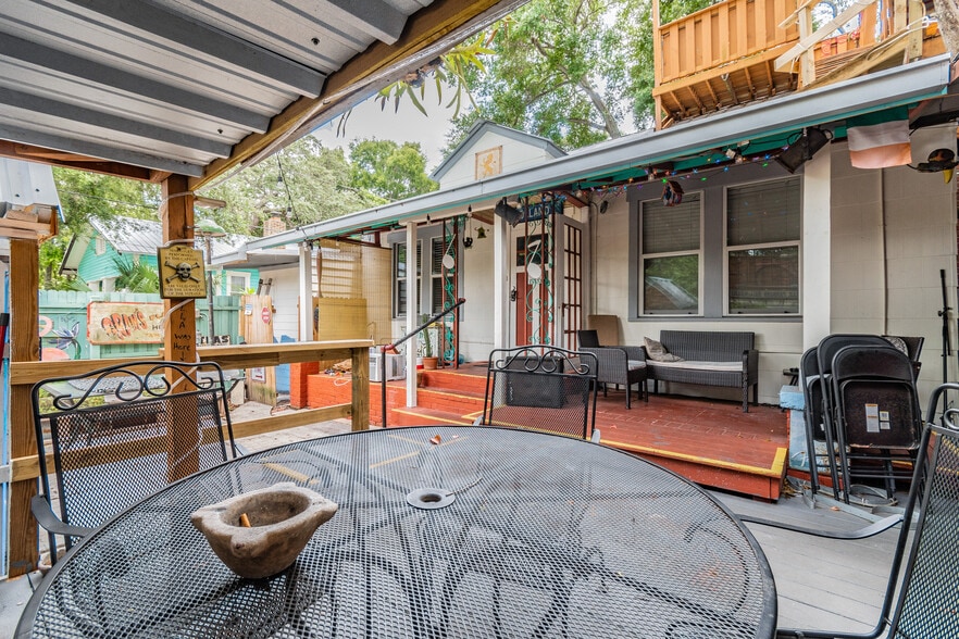 More Photos Of 3109 N Ola Ave, Tampa Hospitality For Sale