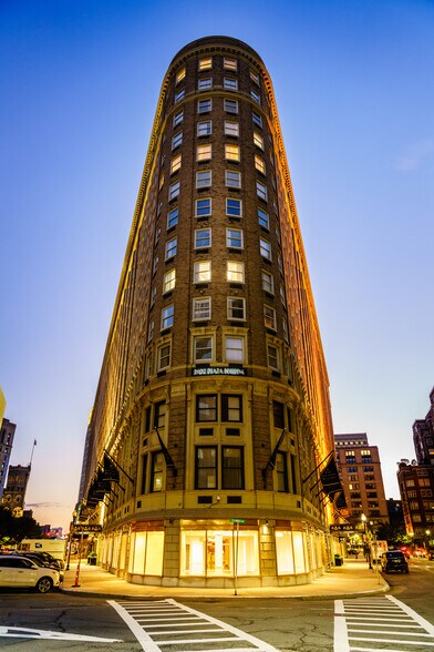 More Photos Of 20 Park Plaza, Boston Office For Lease