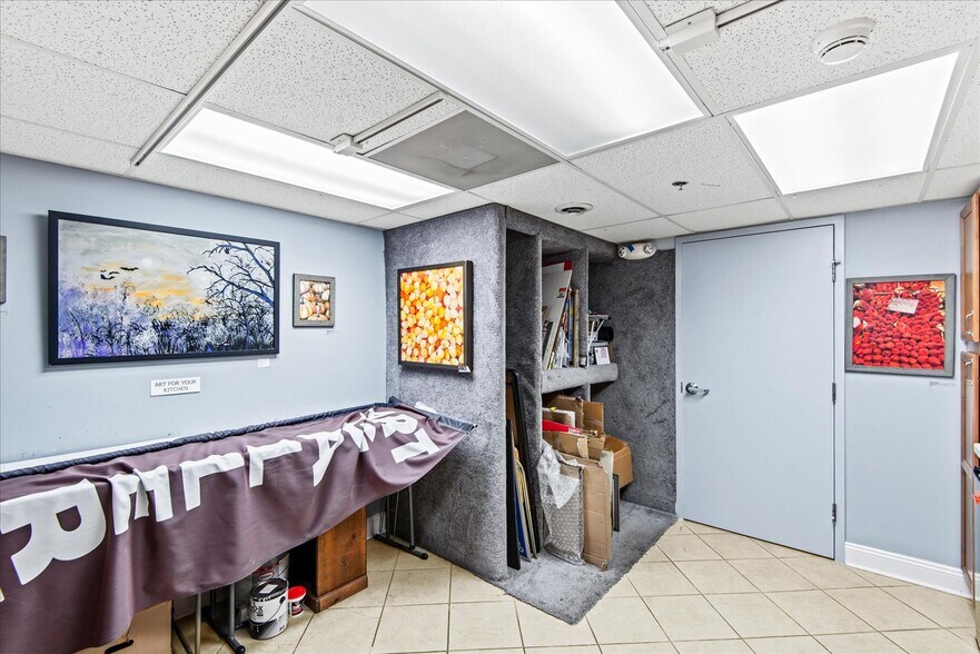 More Photos Of 100 Taylor St, Colonial Beach Storefront Retail Office For Sale