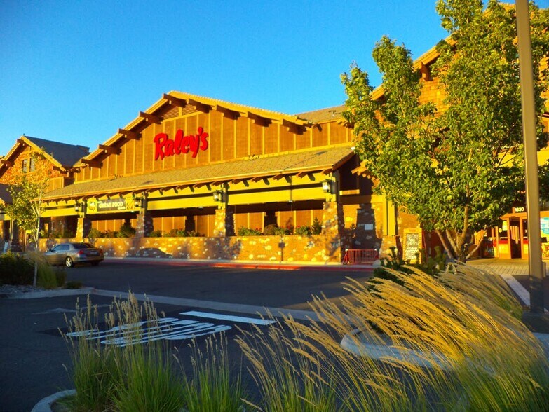 More Photos Of 1630-1650 Robb Dr, Reno Freestanding For Lease