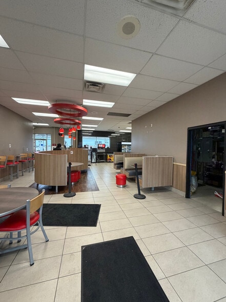 More Photos Of 4325 Clearwater Rd, Saint Cloud Fast Food For Lease