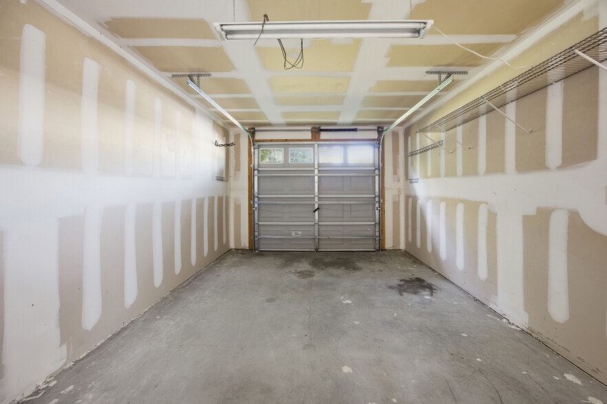 More Photos Of 527 NE 8th Ave, Ocala Office Residential For Sale