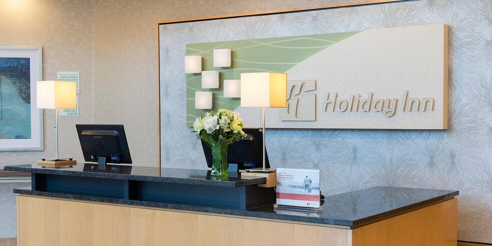 More Photos Of 1000 Busse Rd, Elk Grove Village Hotel For Sale