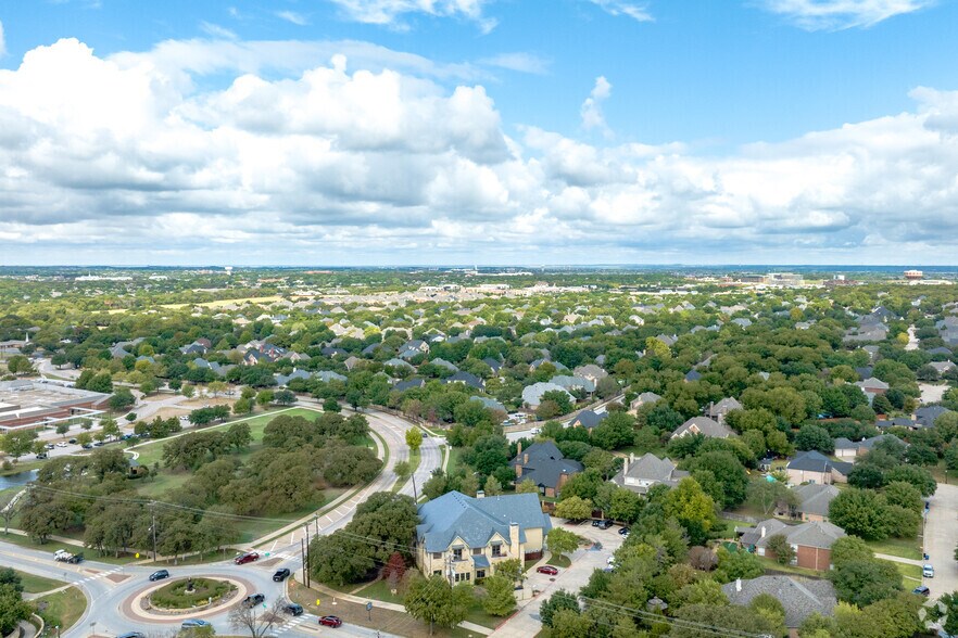 More Photos Of 1121 S Carroll Ave, Southlake Office For Sale