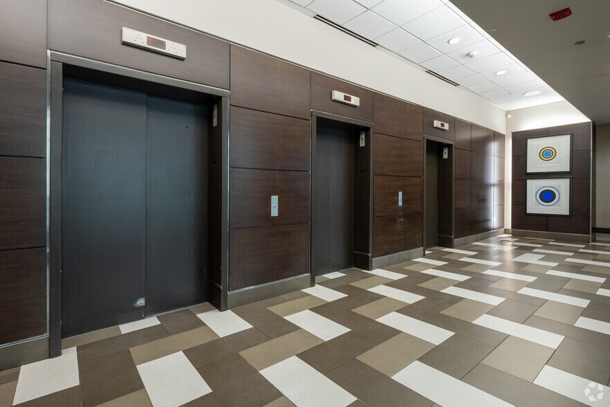 More Photos Of 1212 S Michigan Ave, Chicago Apartments For Lease