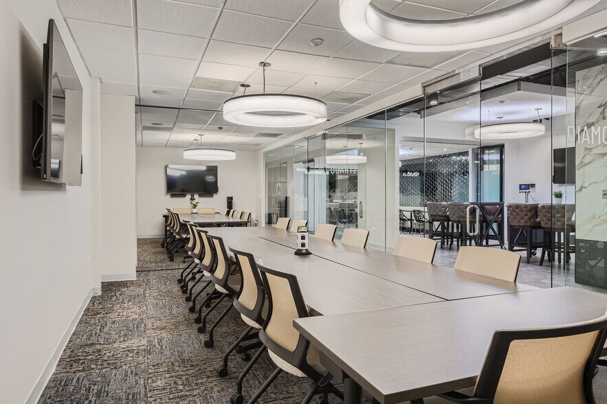 More Photos Of 6130 Greenwood Plaza Blvd, Greenwood Village Office For Sale