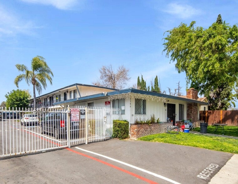 More Photos Of 2352 Leroy St, San Bernardino Apartments For Sale