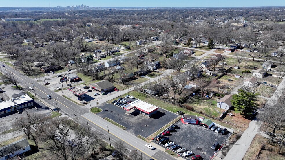 More Photos Of 4600 N Brighton Ave, Kansas City Industrial For Sale