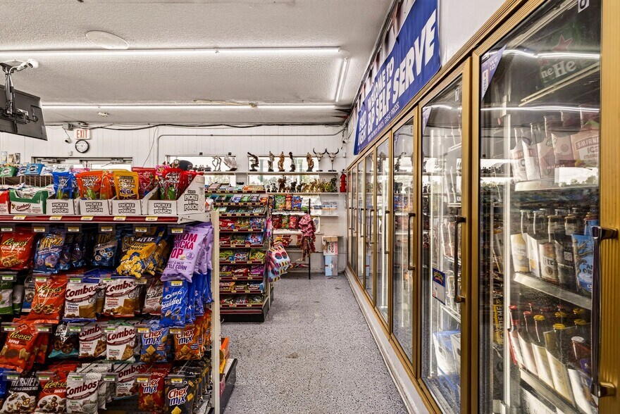 More Photos Of 6118 W Jim Bilton Blvd, Saint George Convenience Store For Sale