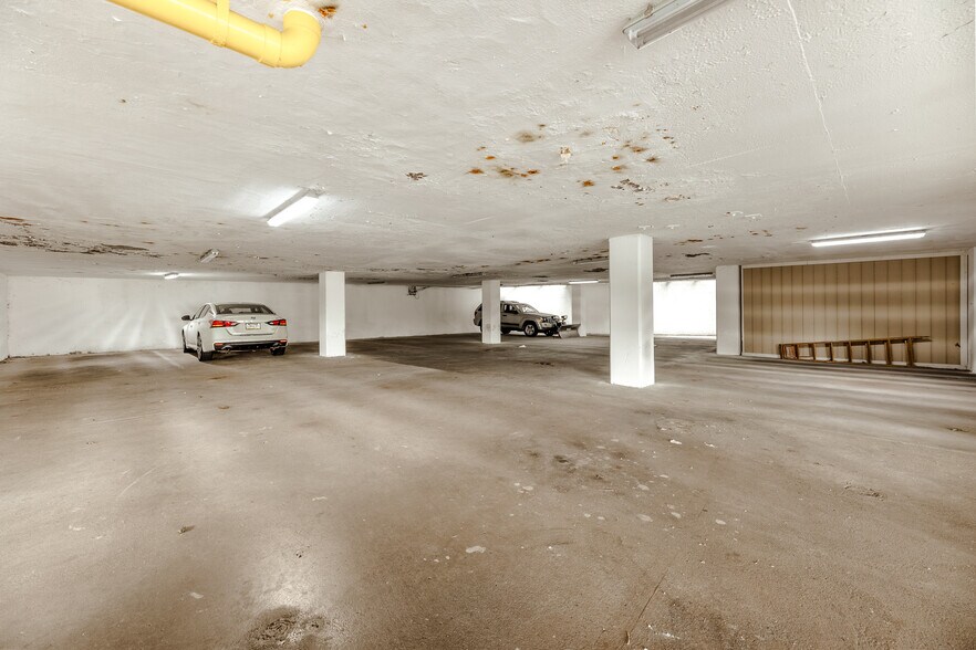 More Photos Of 1494 Old York Rd, Abington Medical For Sale