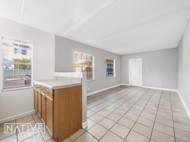 More Photos Of 612 NE 2nd Ave, Fort Lauderdale Apartments For Sale