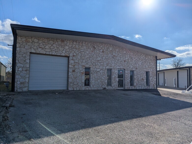 More Photos Of 1511 Brandi Ln, Round Rock Unknown For Lease